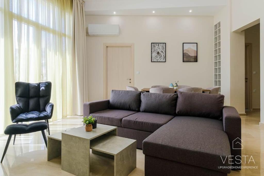 Roselyn 3-bdrm Central Suite, Vesta Philoxenia Appartement